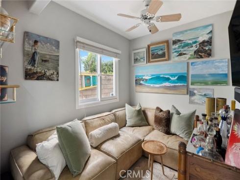 209 Diamond Avenue, Newport Beach, CA