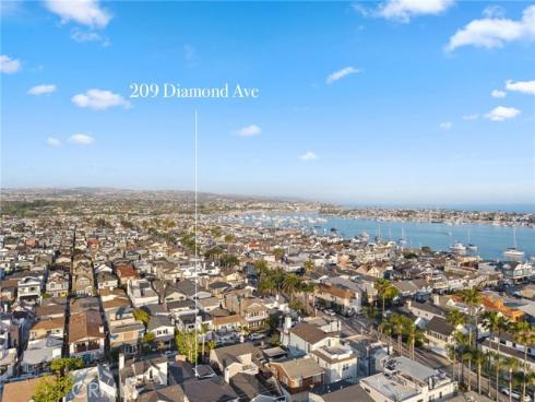 209 Diamond Avenue, Newport Beach, CA