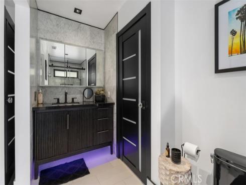 1904 W Oceanfront , Newport Beach, CA