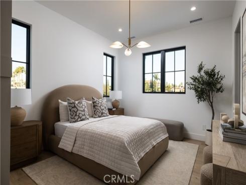 20141  Spruce  , Newport Beach, CA