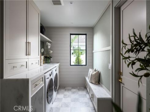 20141  Spruce  , Newport Beach, CA