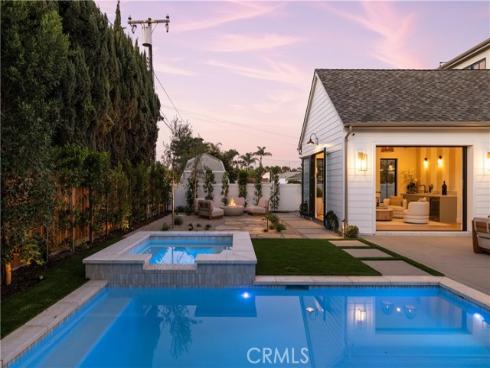 20141  Spruce  , Newport Beach, CA