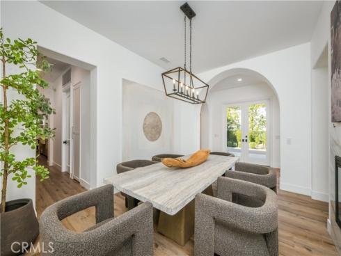 15 Boardwalk , Newport Beach, CA