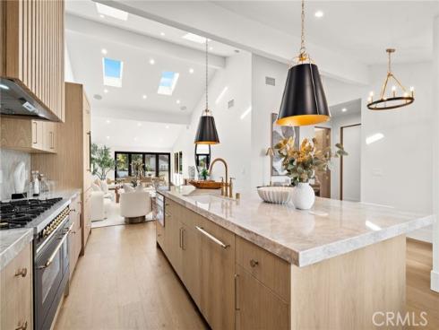 4  Skysail  , Newport Beach, CA