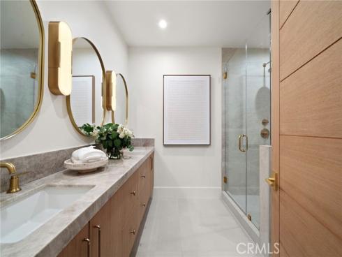 4  Skysail  , Newport Beach, CA