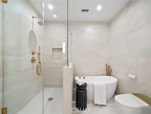 4  Skysail  , Newport Beach, CA