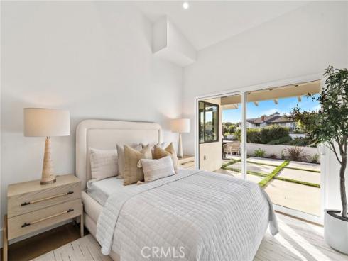 4  Skysail  , Newport Beach, CA
