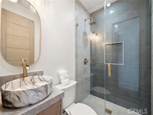 4  Skysail  , Newport Beach, CA