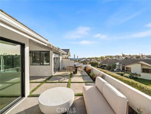 4  Skysail  , Newport Beach, CA