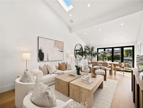 4  Skysail  , Newport Beach, CA