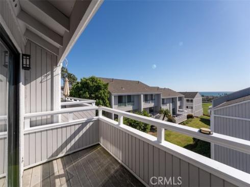 207  Columbia  , Newport Beach, CA