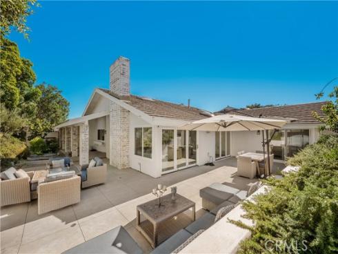 2 Maritime Drive, Newport Beach, CA