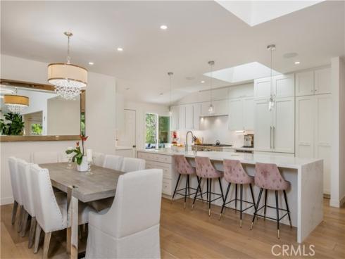 2 Maritime Drive, Newport Beach, CA