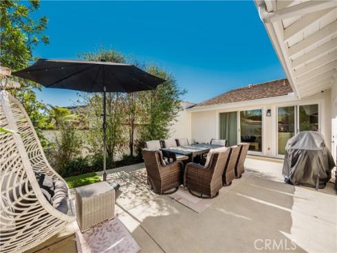 2 Maritime Drive, Newport Beach, CA