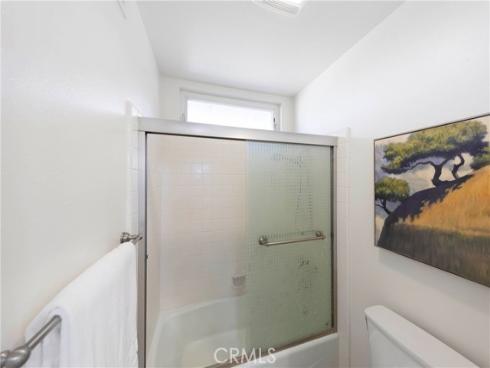 2 Vienna , Newport Beach, CA