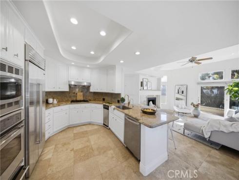 2 Vienna , Newport Beach, CA