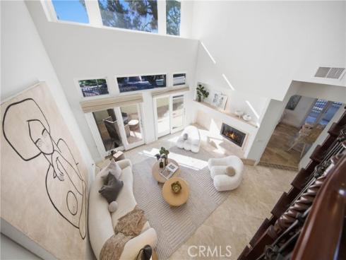 2 Vienna , Newport Beach, CA