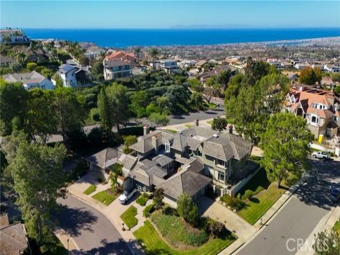 2 Vienna , Newport Beach, CA