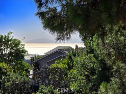 2 Vienna , Newport Beach, CA