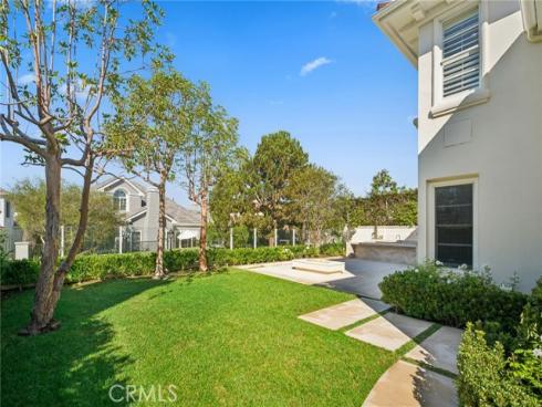 17  Colonial   Drive, Newport Beach, CA