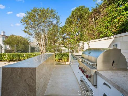 17  Colonial   Drive, Newport Beach, CA