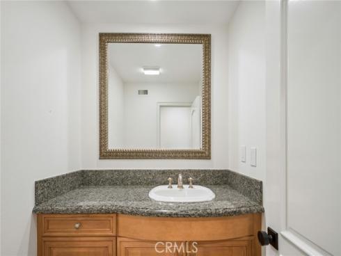 17  Colonial   Drive, Newport Beach, CA