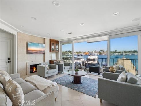 3322 Via Lido , Newport Beach, CA