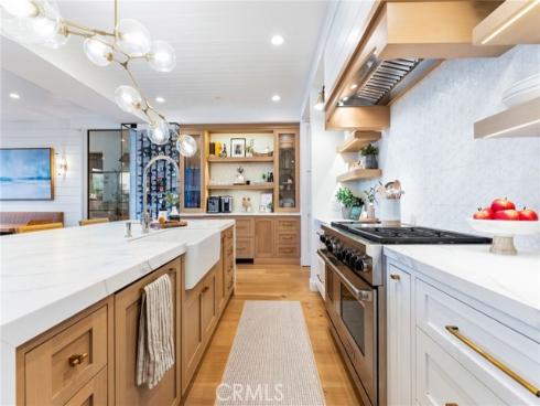 409 North Bayfront , Newport Beach, CA