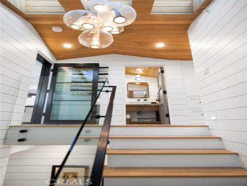 409 North Bayfront , Newport Beach, CA