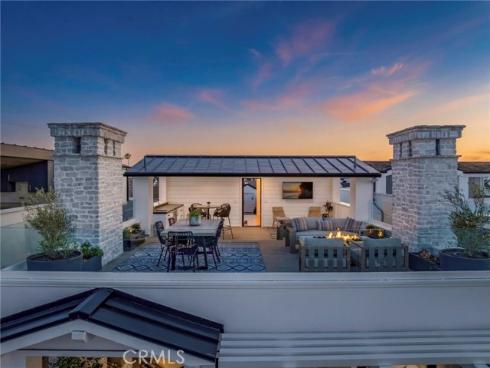 409 North Bayfront , Newport Beach, CA
