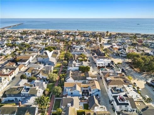 418  Belvue   Lane, Newport Beach, CA