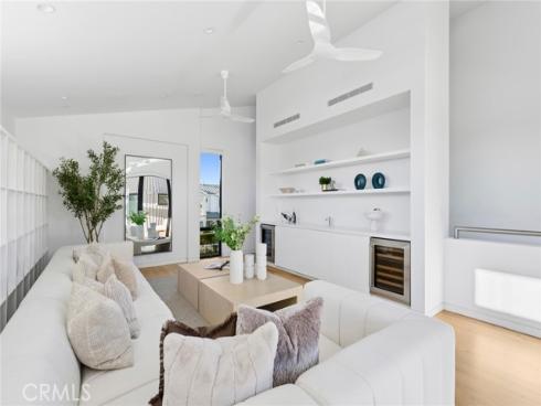 2320 Clay Street, Newport Beach, CA