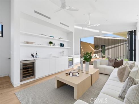 2320 Clay Street, Newport Beach, CA