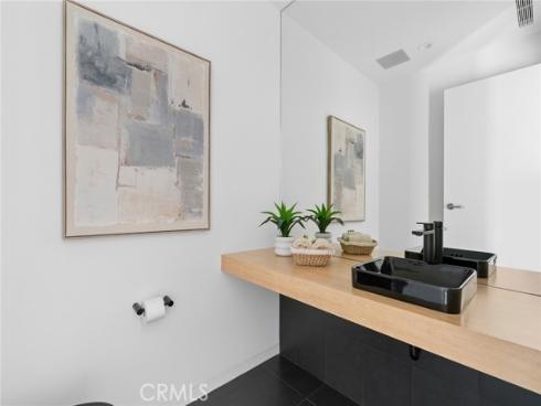 2320 Clay Street, Newport Beach, CA