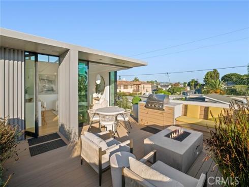 2320 Clay Street, Newport Beach, CA