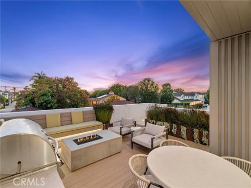 2320 Clay Street, Newport Beach, CA