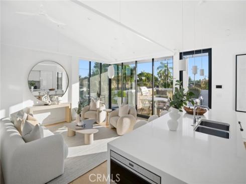 2320 Clay Street, Newport Beach, CA