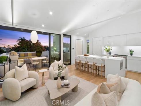 2320 Clay Street, Newport Beach, CA