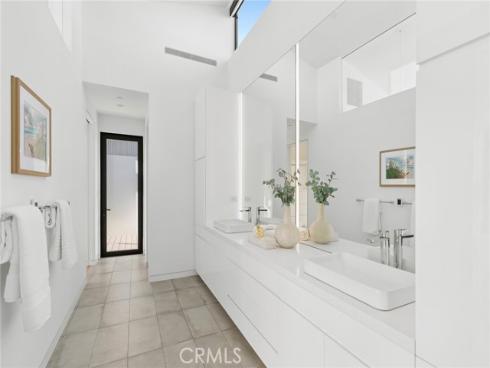 2320 Clay Street, Newport Beach, CA