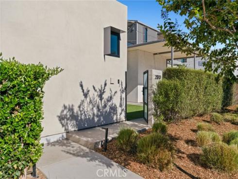 2320 Clay Street, Newport Beach, CA