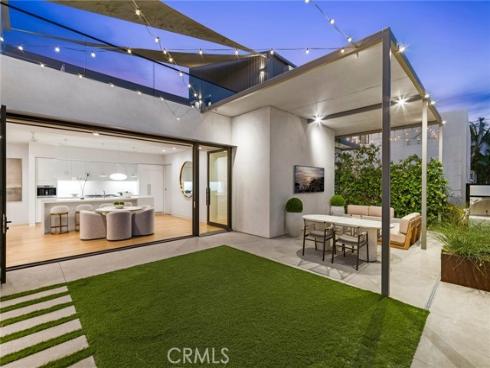 2320 Clay Street, Newport Beach, CA