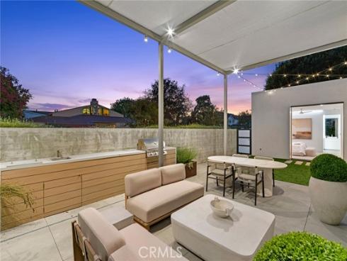 2320 Clay Street, Newport Beach, CA