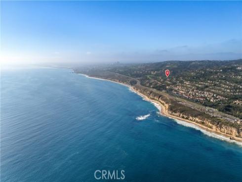 18  Scenic Bluff  , Newport Coast, CA