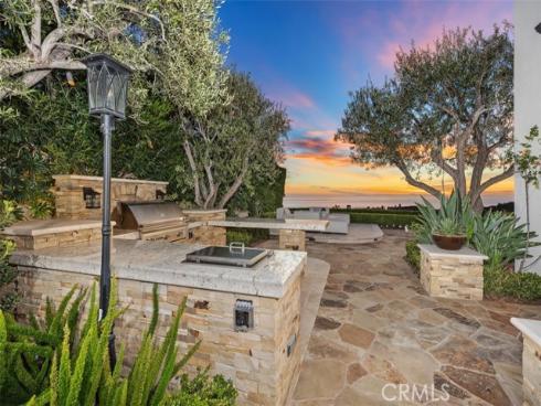 14  Gondoliers Bluff  , Newport Coast, CA