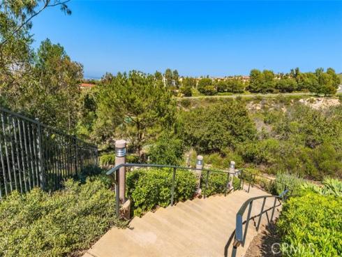 10  Teramo   Court, Newport Coast, CA