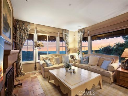 28 Sunset Cv , Newport Coast, CA