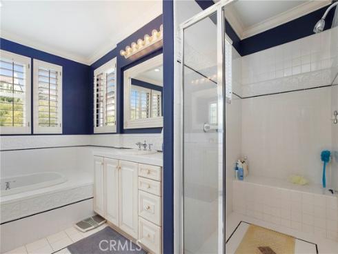 28 Sunset Cv , Newport Coast, CA