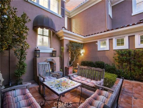 28 Sunset Cv , Newport Coast, CA