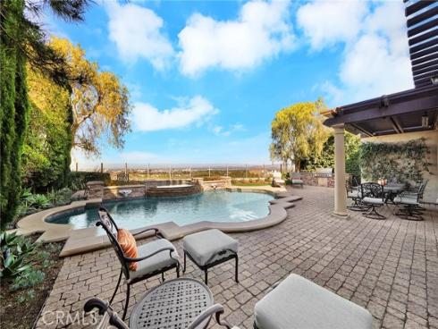 27 Ferrand , Newport Coast, CA