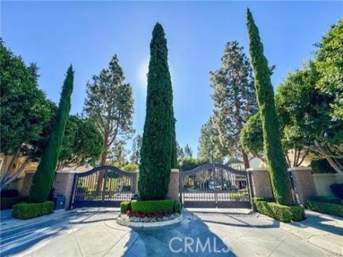 4 Auvergne , Newport Coast, CA